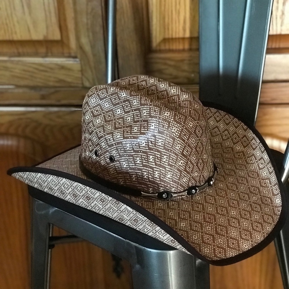 Beautiful western hat unisex